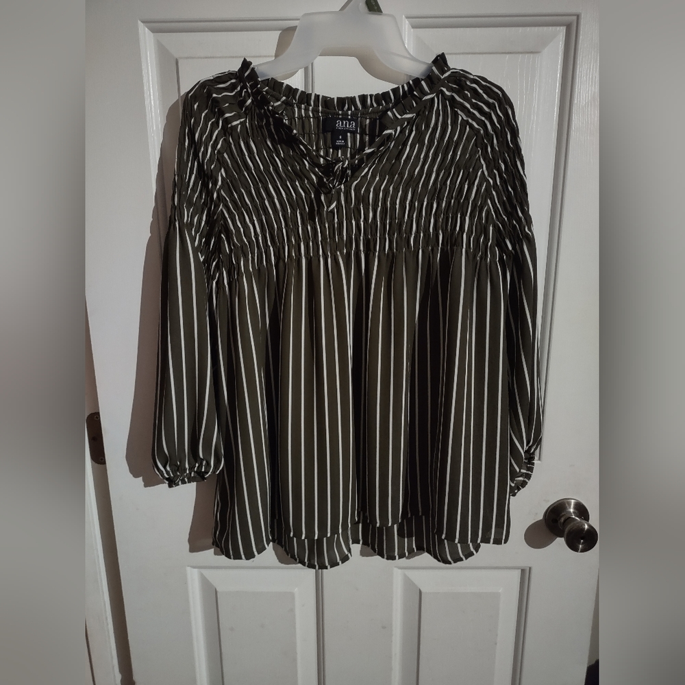 Ana chiffon type blouse size Small